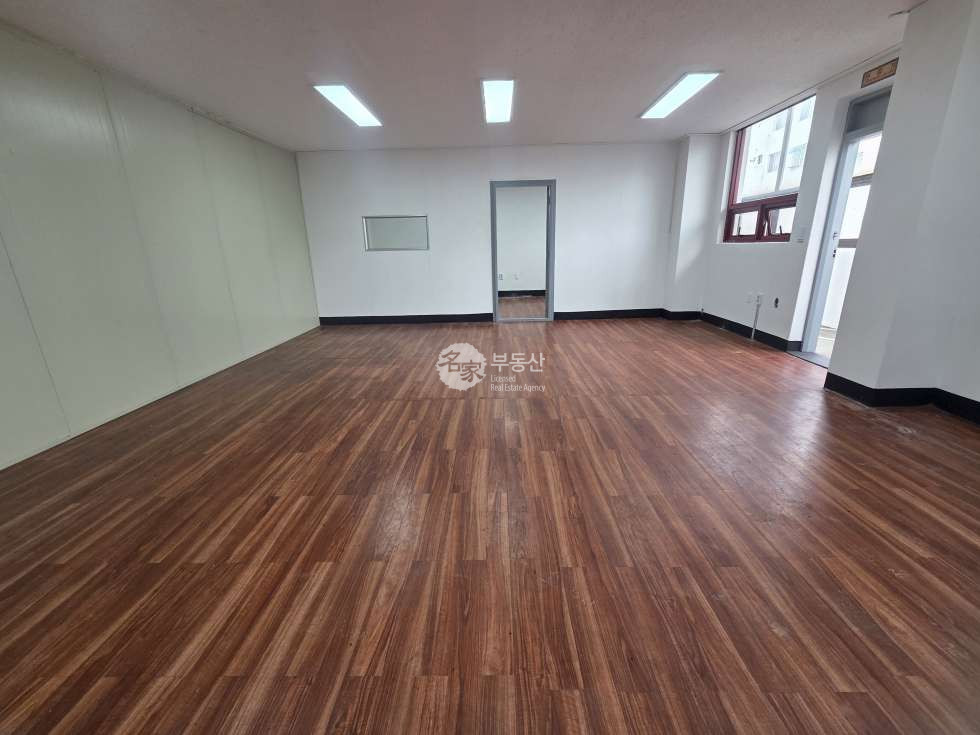 인천 남동구 만수동 만수동 대로변 3층 면적대비 저렴한 사무실 월세 매물번호 15215 사진 2