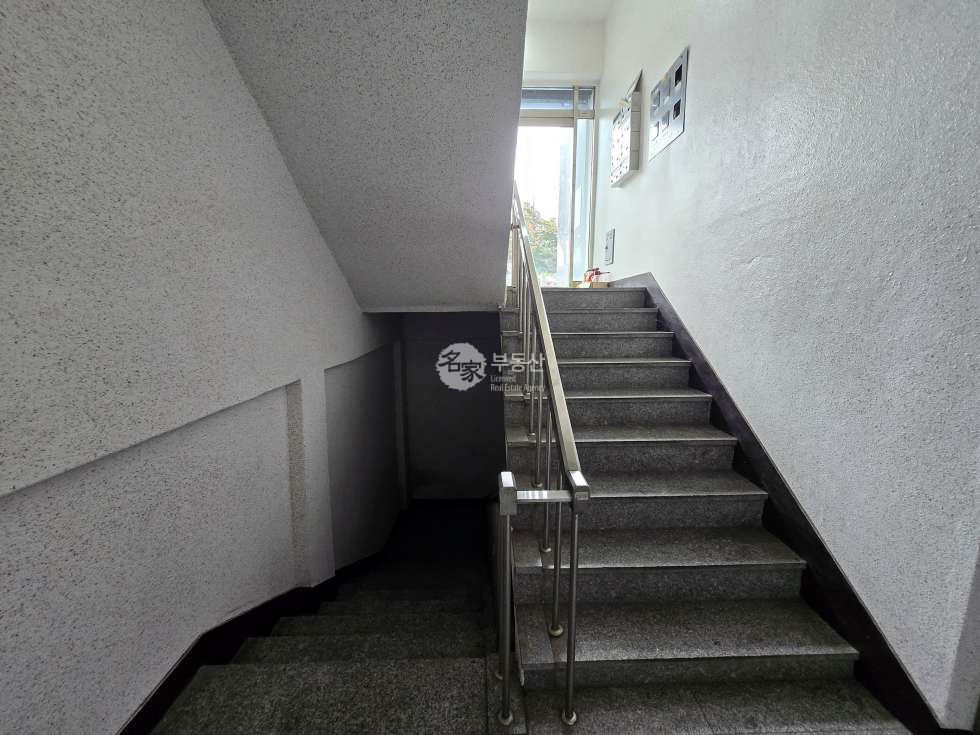 인천 남동구 구월동 구월동 예술회관역 인근 누수없고 깔끔한 지하 1층 상가 월세 매물번호 15804 사진 11